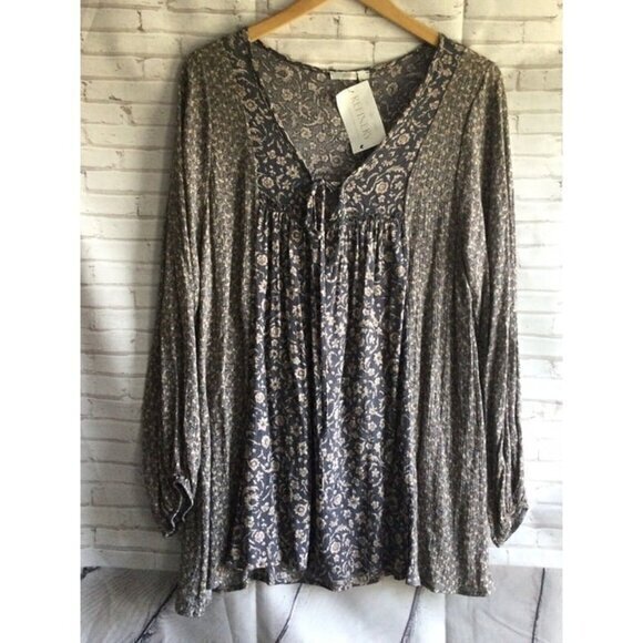 VEVERT Plus Size 1X Boho Print Lantern Sleeve Tassels Tie Neck Blouse‎ NWT - Picture 1 of 8